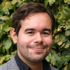 Dr  Andre Cabrera Serrenho