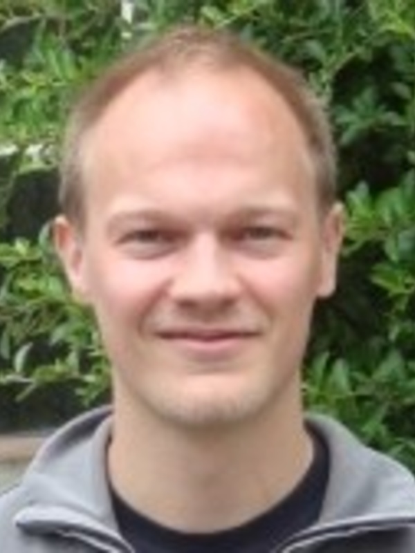 Dr Thomas Ruberg